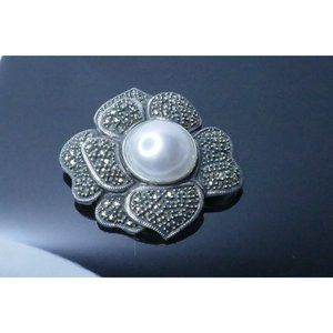 Big Bold Signed Judith Jack Sterling Silver Marcasite Faux Pearl Flower Brooch